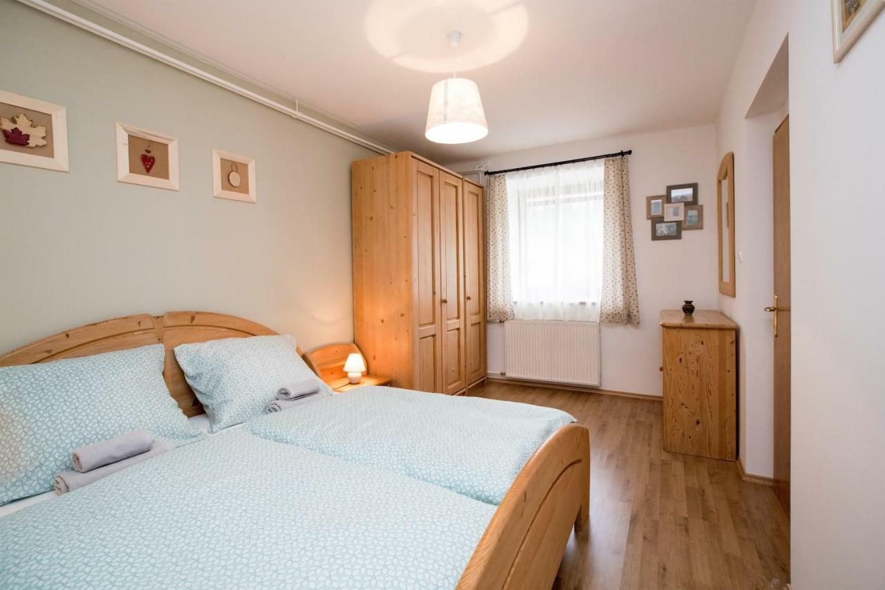 Apartma Pr Gatej ボーヒニ エクステリア 写真