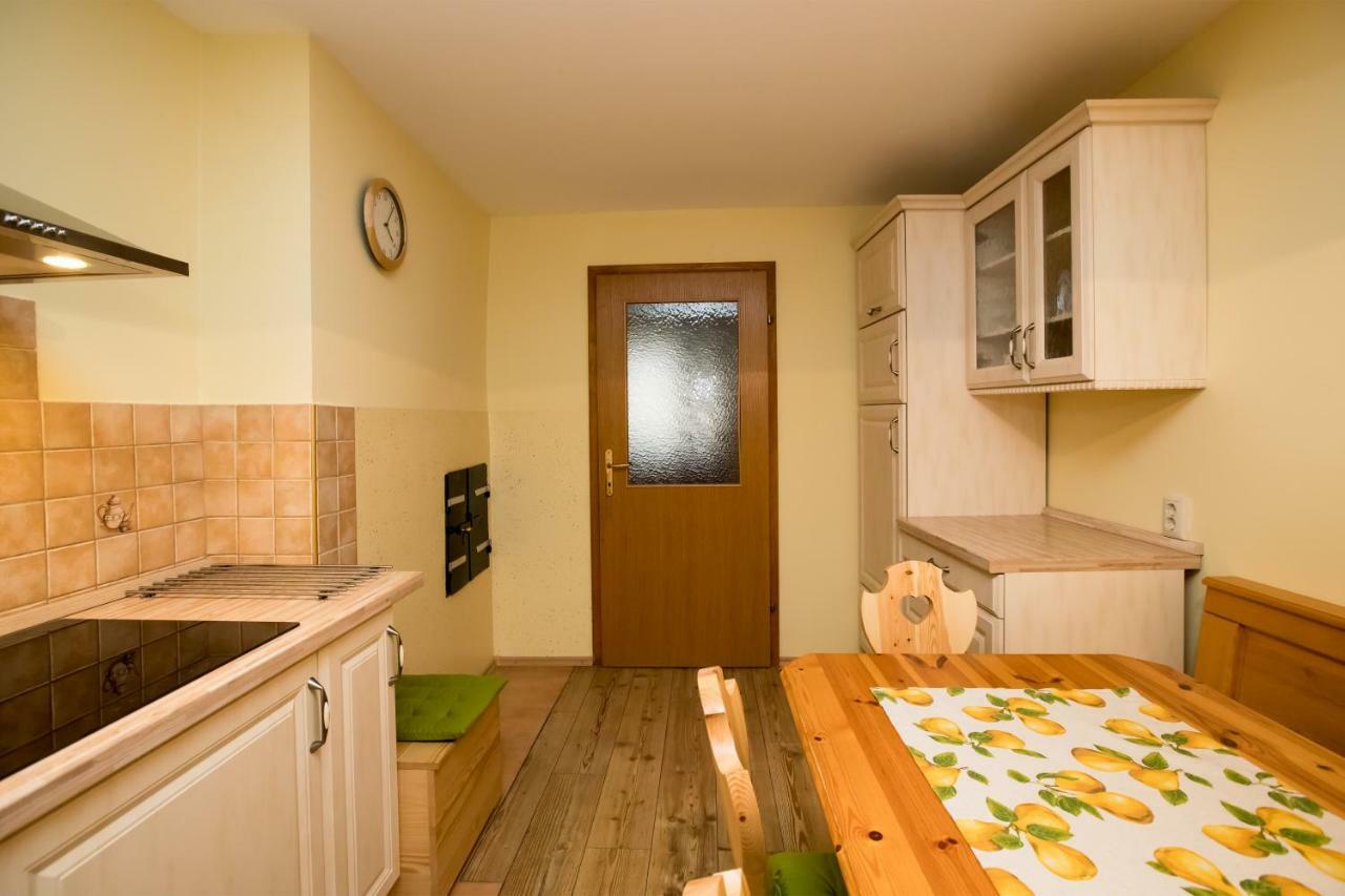 Apartma Pr Gatej ボーヒニ エクステリア 写真
